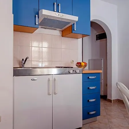 Apartman Lu *